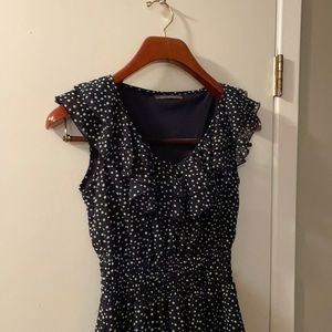 Suzy Shier, navy blue, green/white dotted mid-length dress, size XS, waist 12”☀️